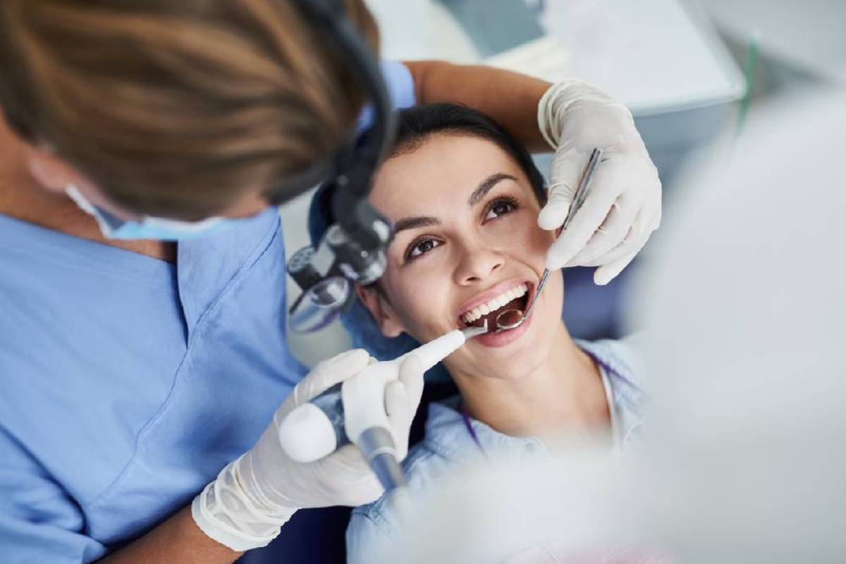 cosmetic-white-fillings-bristol (1) Cosmetic white fillings Bristol – Dental Touch